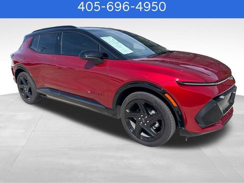 Used 2026 Chevrolet Equinox EV RS FWD image 8