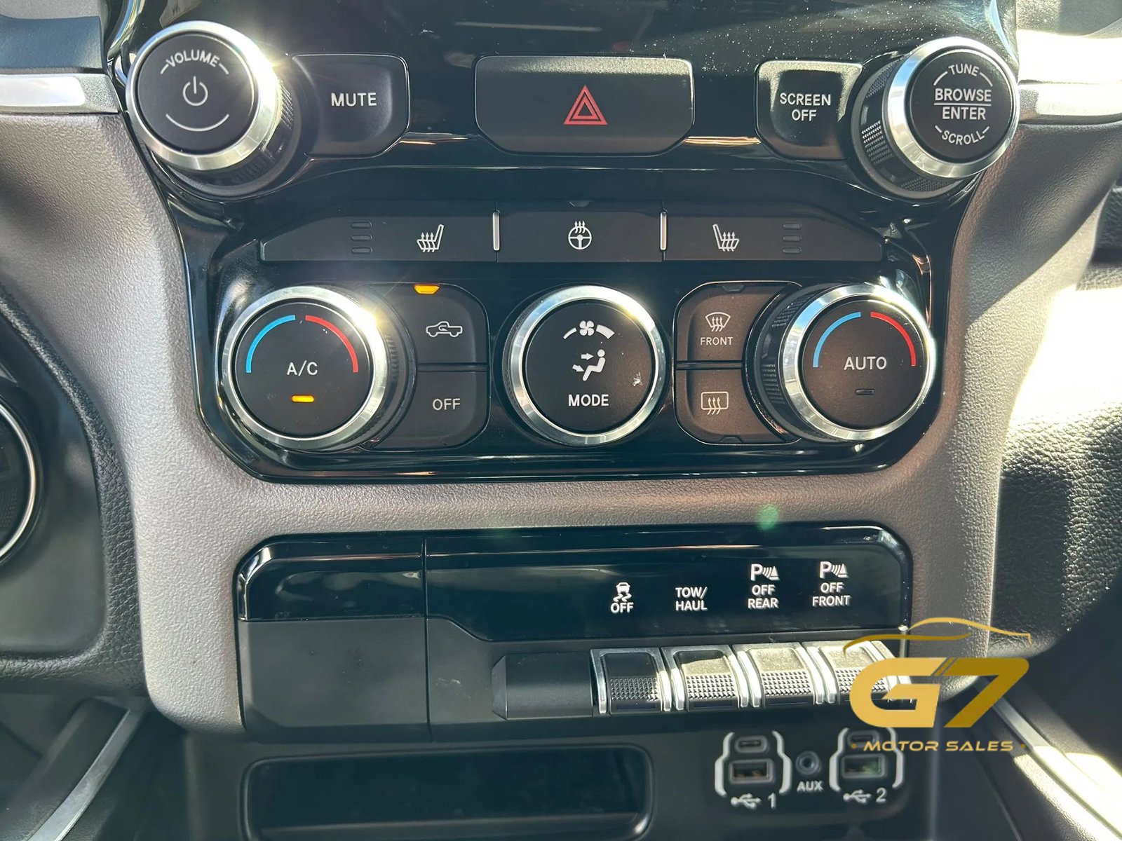 Used 2022 RAM 1500 Big Horn AWD/4WD image 29