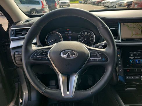 Used 2021 INFINITI QX50 Essential w/ Convenience Package FWD image 24