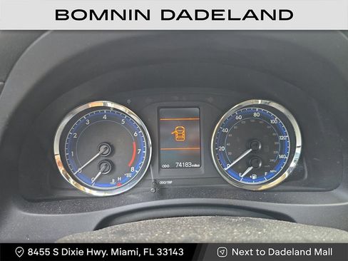 Used 2017 Toyota Corolla LE image 12