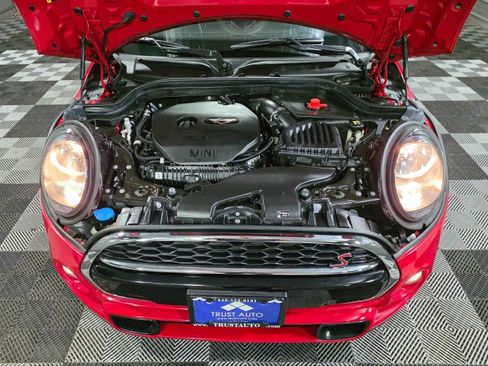 Used 2019 MINI Cooper S w/ Signature Upholstery Package FWD image 32