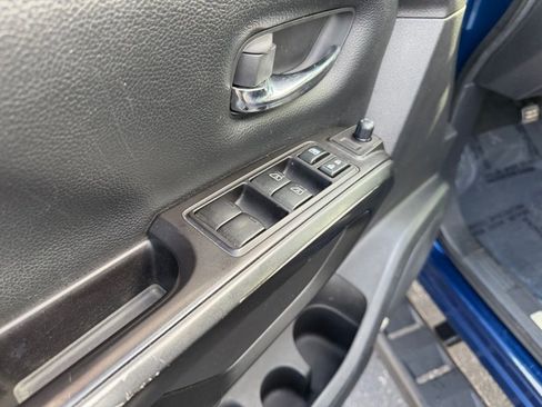 Used 2021 Nissan Titan PRO-4X w/ Pro-4x Utility Package image 14