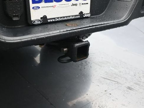 Used 2021 Jeep Gladiator Sport AWD/4WD image 19