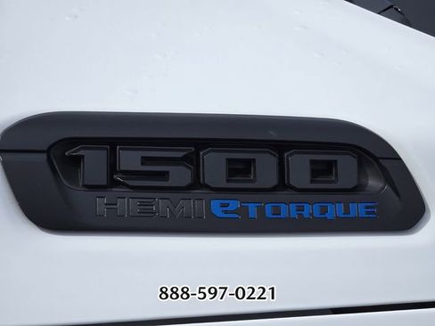 Used 2024 RAM 1500 Tradesman w/ Night Edition AWD/4WD image 9