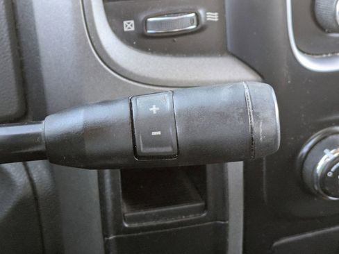 Used 2013 RAM 1500 Express image 23