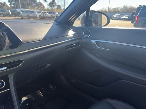 Used 2022 Hyundai Sonata SEL Plus w/ Cargo Package image 11