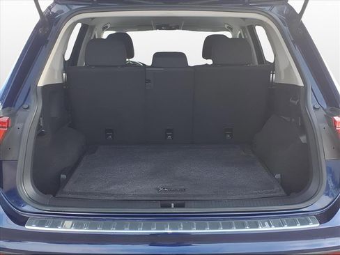 Used 2021 Volkswagen Tiguan S image 10
