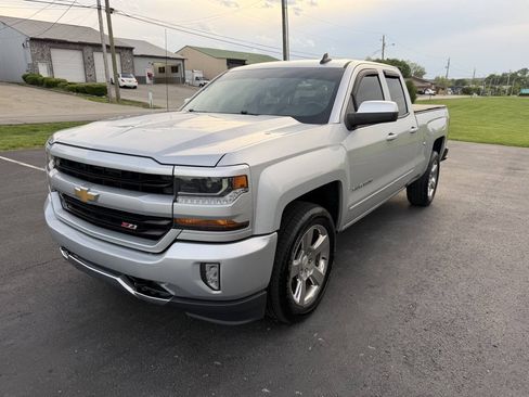 Used 2017 Chevrolet Silverado 1500 LT w/ All Star Edition AWD/4WD image 12