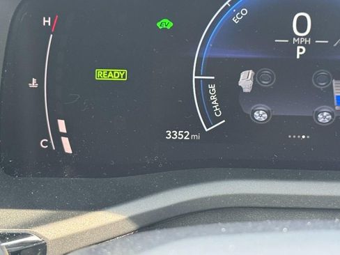 Used 2026 Toyota Camry LE FWD image 29