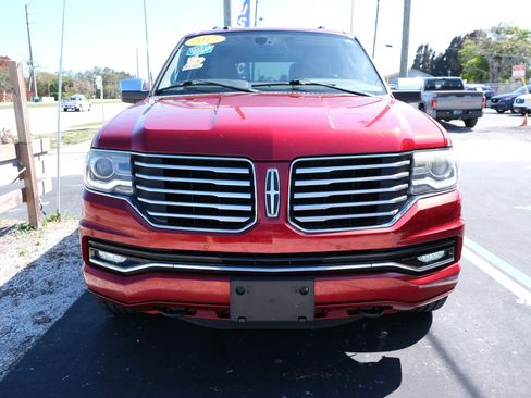 Used 2015 Lincoln Navigator 4WD image 8