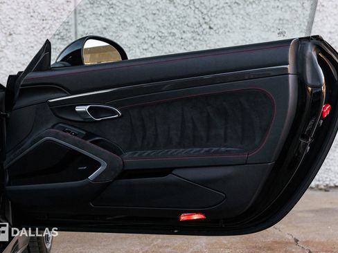 Used 2015 Porsche 911 Carrera GTS image 34