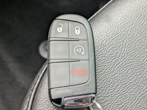 New 2026 Jeep Compass Latitude image 25