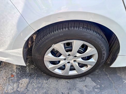 Certified 2024 Toyota Corolla LE FWD image 10