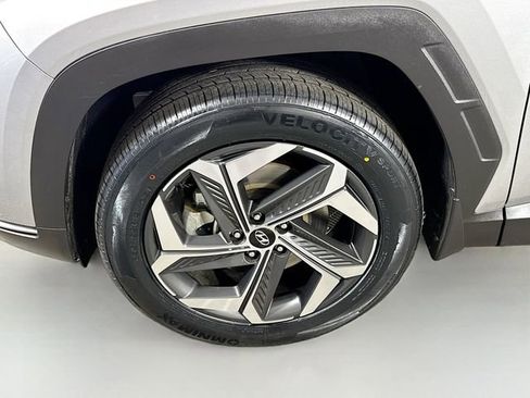 Used 2023 Hyundai Tucson SEL w/ Convenience Package image 4