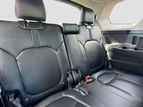 Certified 2025 Honda Pilot EX-L image 24
