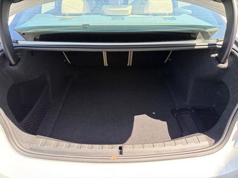 Used 2025 BMW 330i Sedan RWD image 16