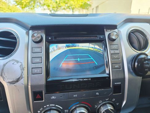 Used 2017 Toyota Tundra SR5 w/ SR5 Upgrade Package RWD image 22