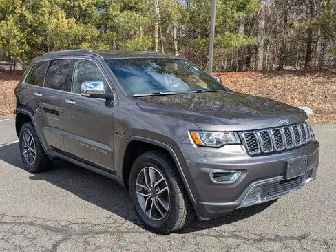 Certified 2021 Jeep Grand Cherokee Limited AWD/4WD image 3
