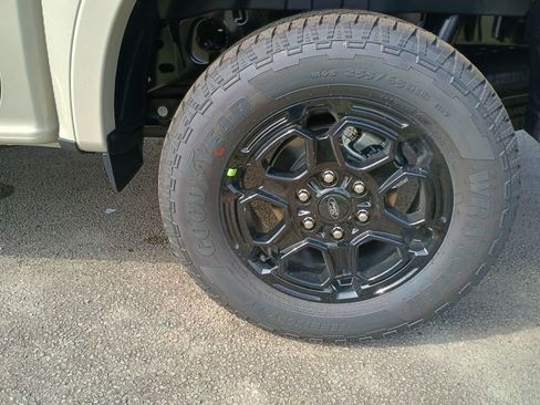 New 2025 Ford Ranger XLT w/ Black Appearance Package image 24