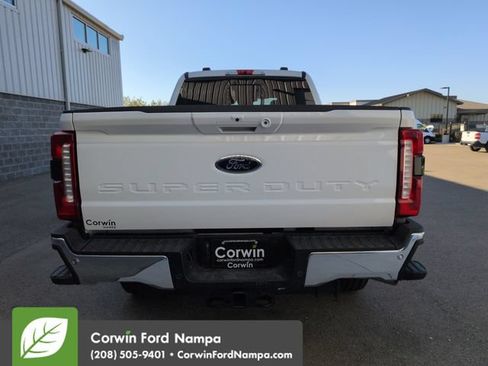 New 2026 Ford F250 XLT w/ XLT Premium Package AWD/4WD image 4