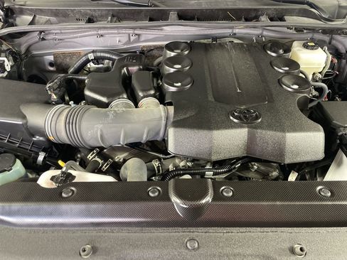 Used 2024 Toyota 4Runner SR5 image 10