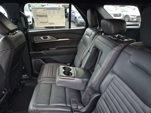 New 2026 Ford Explorer ST-Line image 17