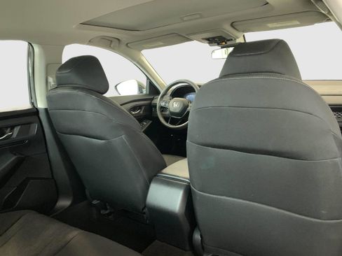 Certified 2023 Honda Accord EX image 38