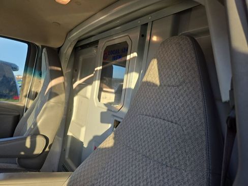 Used 2022 Chevrolet Express 3500 w/ Power Convenience Package image 16