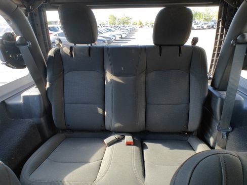 Used 2020 Jeep Wrangler Sport image 20