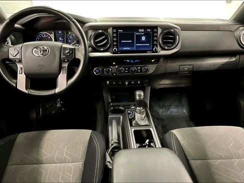 Used 2023 Toyota Tacoma TRD Off-Road w/ Technology Package AWD/4WD image 36