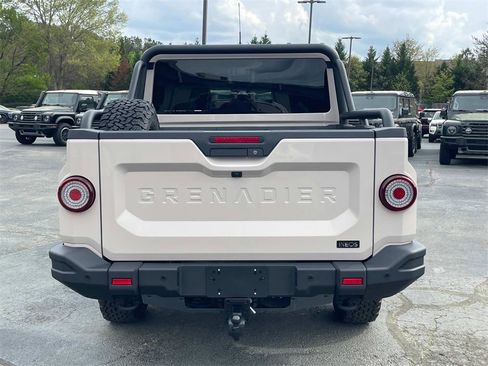 New 2025 INEOS Grenadier image 3