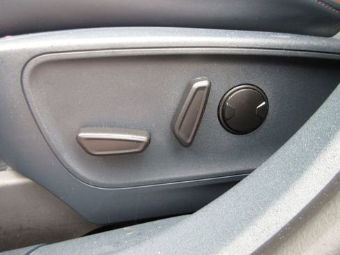 Certified 2023 Ford Maverick Lariat w/ Lariat Luxury Package image 12