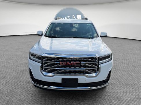 Used 2023 GMC Acadia Denali FWD image 9