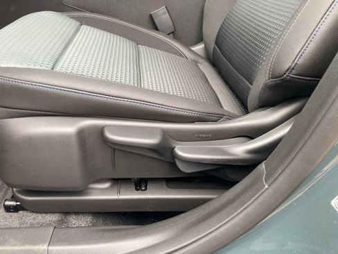 New 2026 Chevrolet Trax LT w/ LT Convenience Package FWD image 4