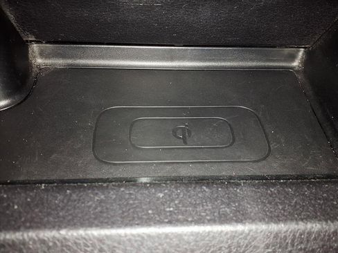 Used 2023 Toyota Tacoma TRD Off-Road image 24