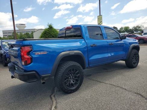 Used 2023 Chevrolet Colorado Trail Boss w/ Technology Package AWD/4WD image 6