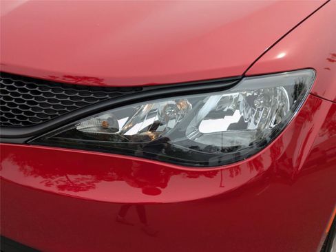 New 2026 Chrysler Voyager LX image 10