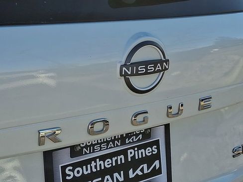 Certified 2023 Nissan Rogue SL w/ SL Premium Package image 34
