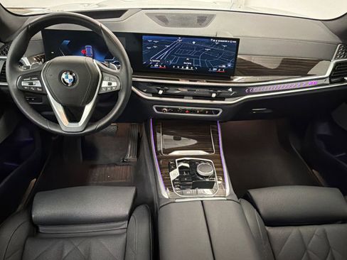Used 2026 BMW X5 xDrive40i image 18