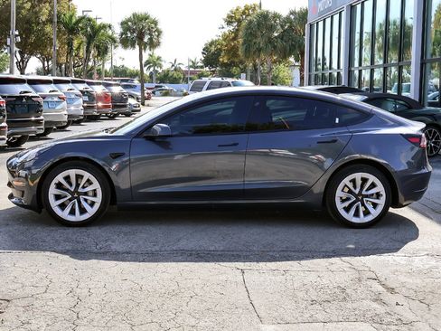 Used 2023 Tesla Model 3 Standard Range image 17