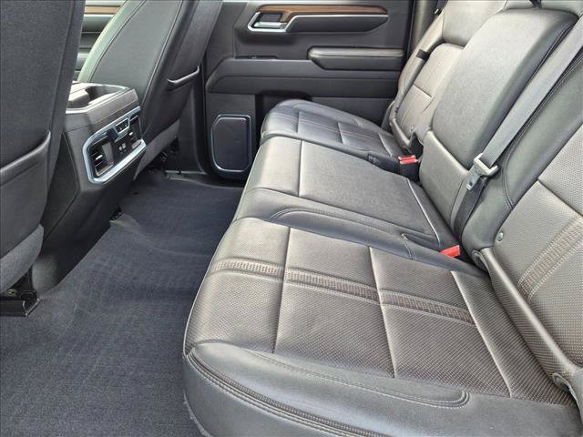 Used 2022 Chevrolet Silverado 1500 High Country w/ Z71 Off-Road Package AWD/4WD image 16