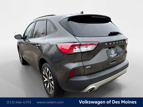 Used 2020 Ford Escape SE Sport image 4