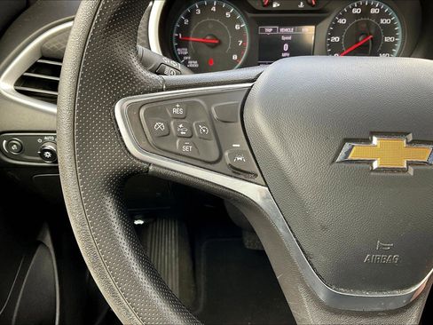 Used 2023 Chevrolet Malibu LT image 11