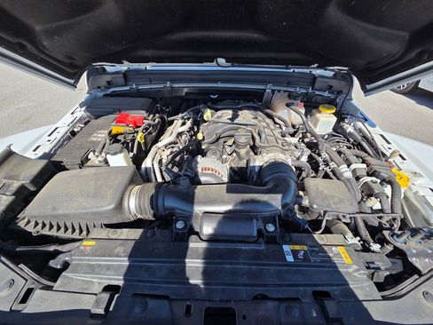 Used 2022 Jeep Gladiator Mojave w/ Trailer Tow Package image 30