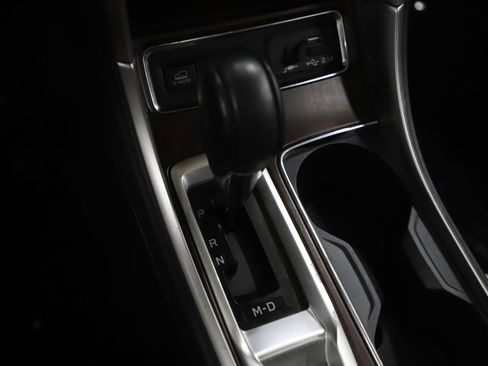 Used 2019 Subaru Ascent Touring w/ Popular Package #3 image 26