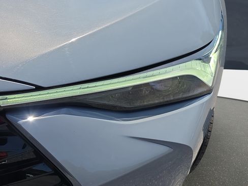 Certified 2025 Acura ADX FWD image 30