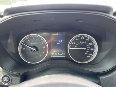 Used 2023 Subaru Forester Limited AWD/4WD image 6