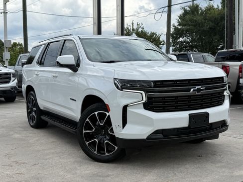 Used 2021 Chevrolet Tahoe RST RWD image 2