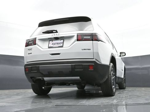 New 2026 Jeep Cherokee Limited AWD/4WD image 42