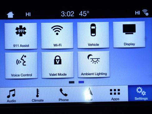 Used 2017 Ford F150 Lariat w/ Equipment Group 501A Mid image 23